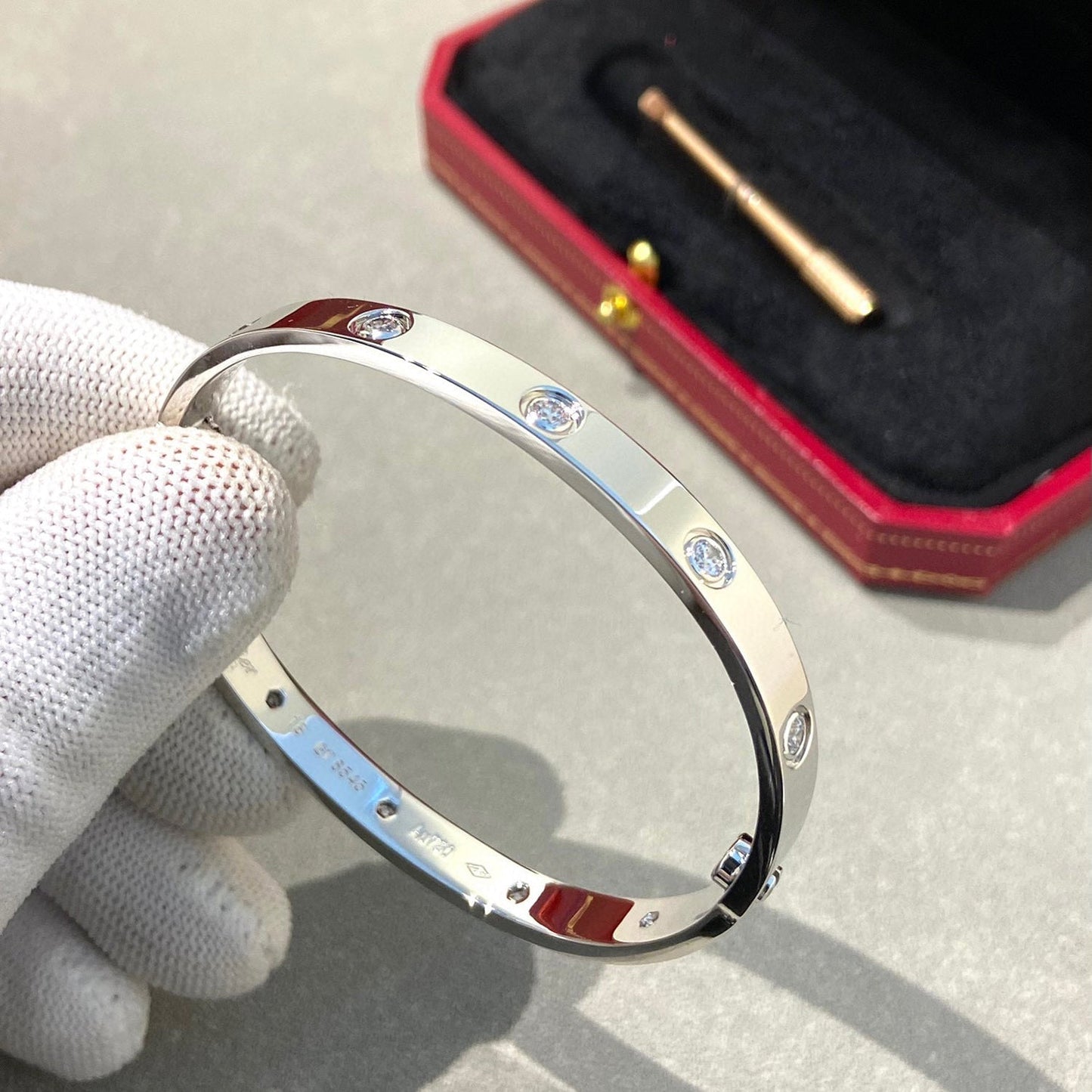 Mysitc LOVE BRACELET 6.1MM 10 DIAMONDS