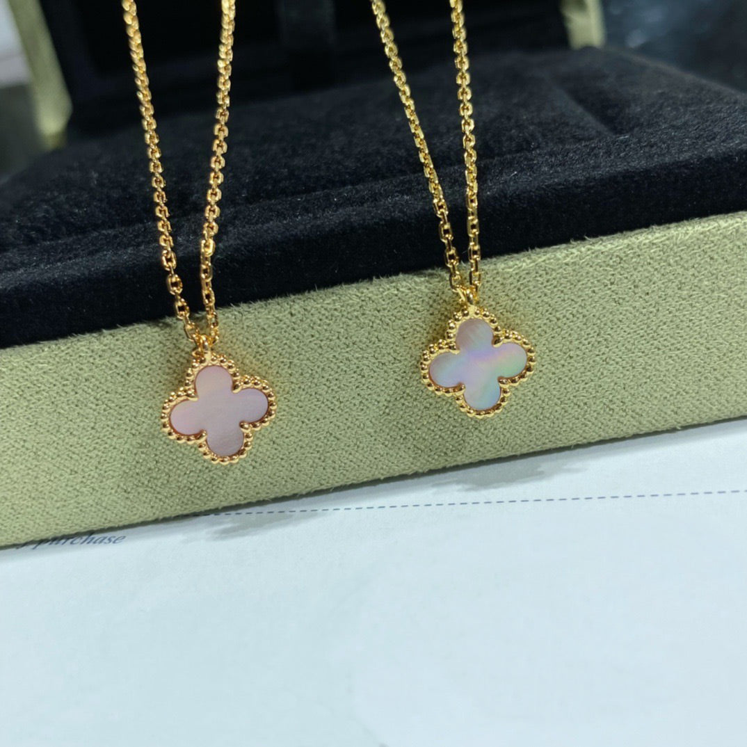Mysitc CLOVER 15MM PINK MOTHER-OF-PEARL SINGLE FLOWER NECKLACE