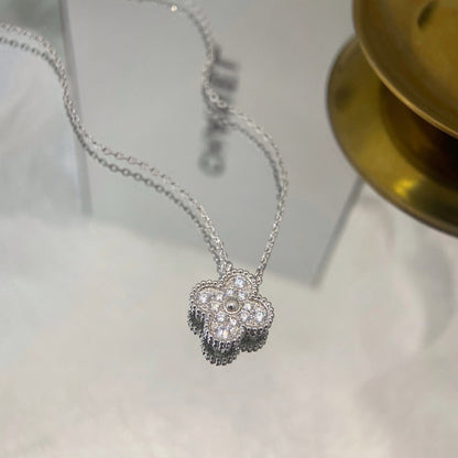 Mysitc CLOVER 15MM DIAMOND SINGLE FLOWER NECKLACE