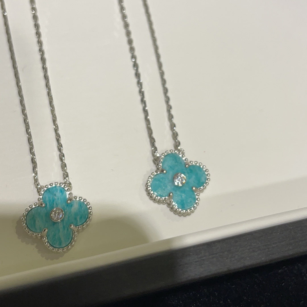 Mysitc CLOVER 15MM DIAMOND SVRES PORCELAIN  NECKLACE SILVER
