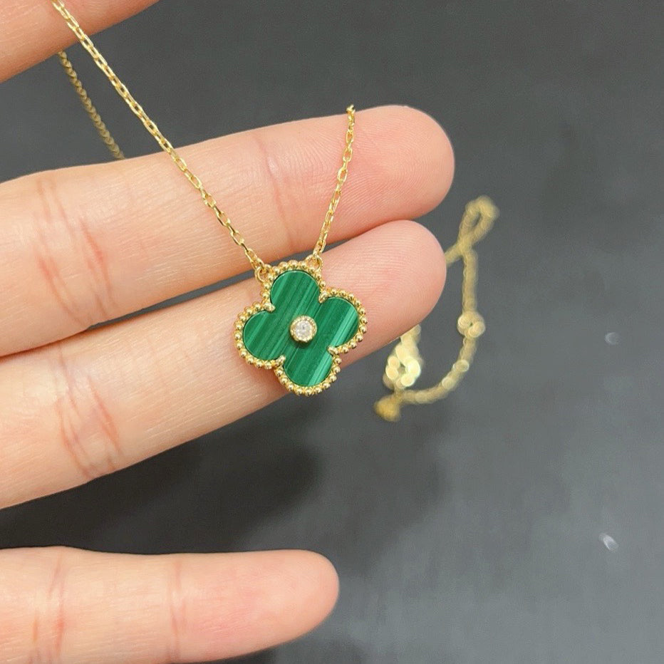 Mysitc CLOVER 15MM DIAMOND TURQUOISE NECKLACE