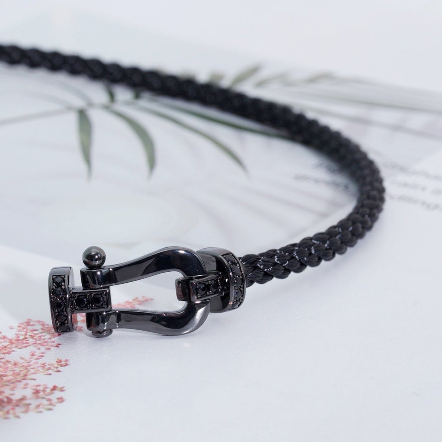 Mysitc FORCE LARGE SERIES HORSESHOE BLACK SAMURAI BRACELET