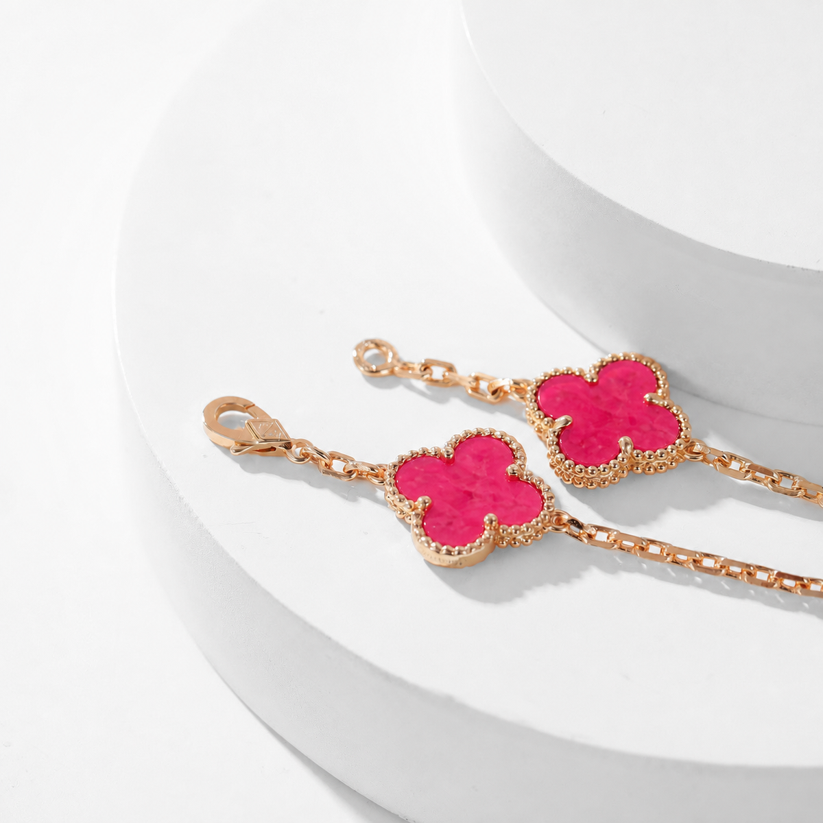 [Mystic]NEW CLOVER 10 MOTIFS PINK ENAMEL NECKLACE