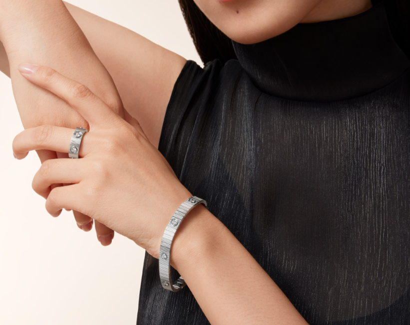 Mystic NEW MODEL LOVE 6.5 MM RING ，6 DIAMONDS