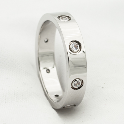 Mystic LOVE RING 3.6MM 8 DIAMANTEN