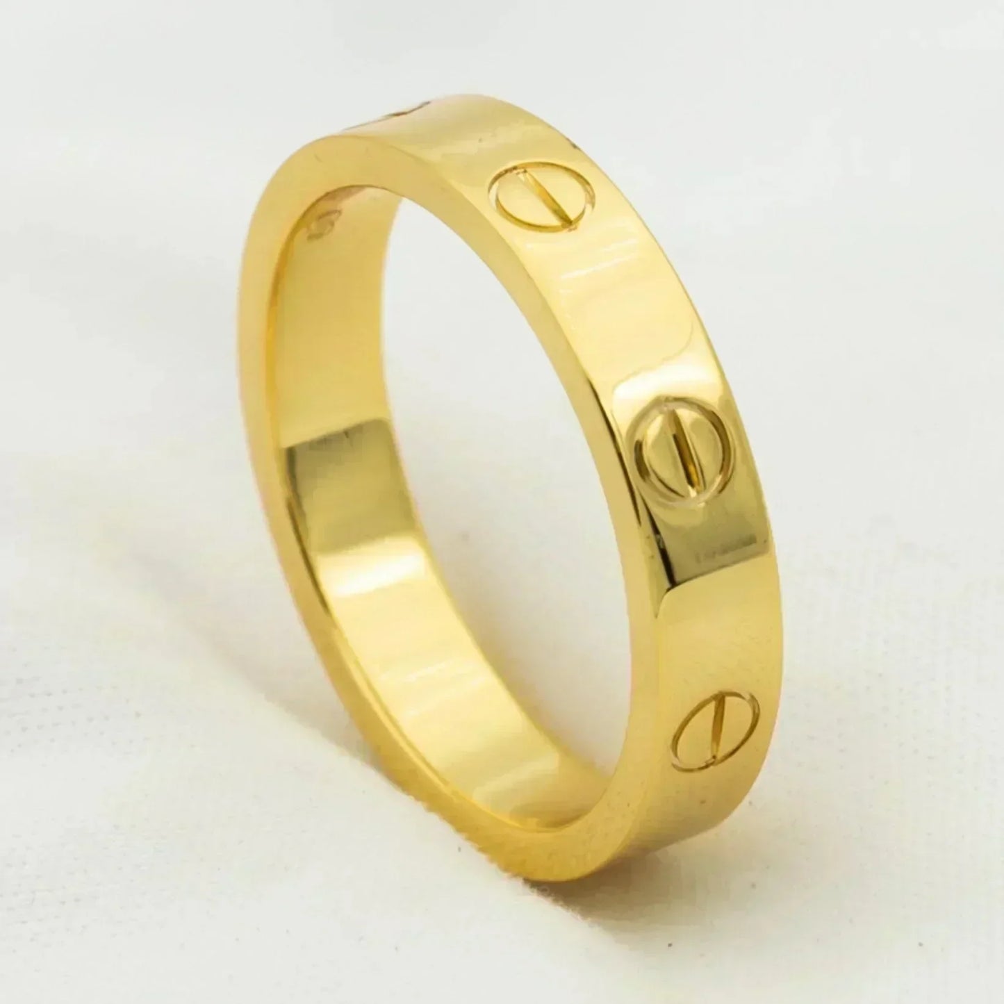 Mystischer LIEBESRING 4MM 1 DIAMANT GOLD
