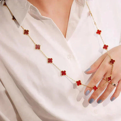 Mysitc CLOVER 20 MOTIFS CARNELIAN NECKLACE