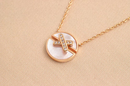 Mysitc JEUX DE ROSE GOLD DIAMOND NECKLACE