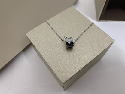 Mysitc BEE LOVE DIAMOND NECKLACE