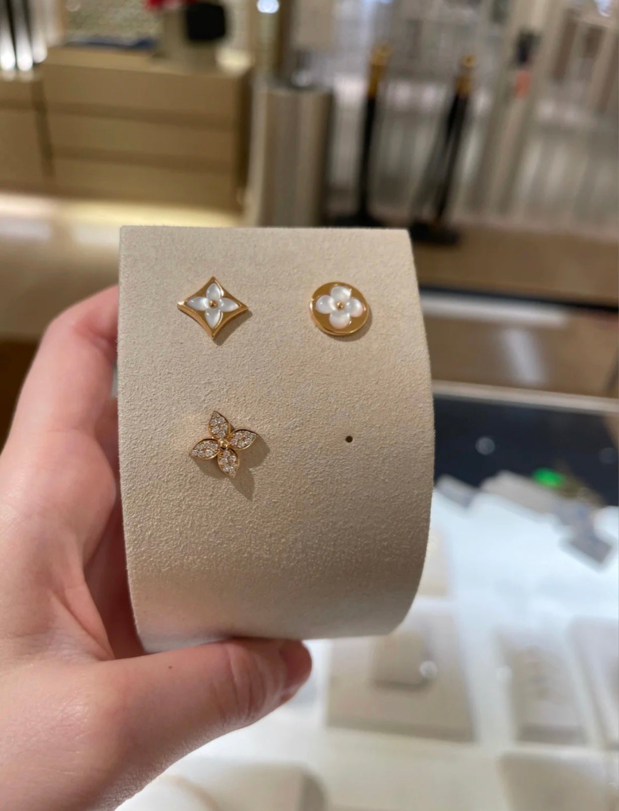 MYSTIC STAR BLOSSOM OHRSTECKER ROSÉGOLD DIAMANTEN