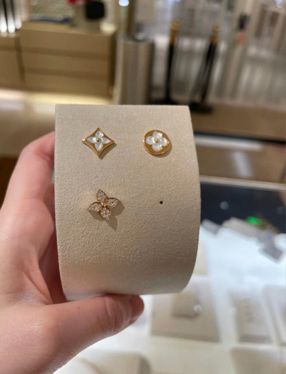 MYSTIC STAR BLOSSOM OHRSTECKER ROSÉGOLD DIAMANTEN