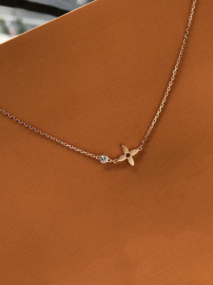 Mysitc BLOSSOM PENDANT PINK GOLD AND DIAMOND