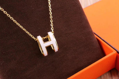 Mysitc HM CLIC YELLOW ENAMEL GOLD NECKLACE