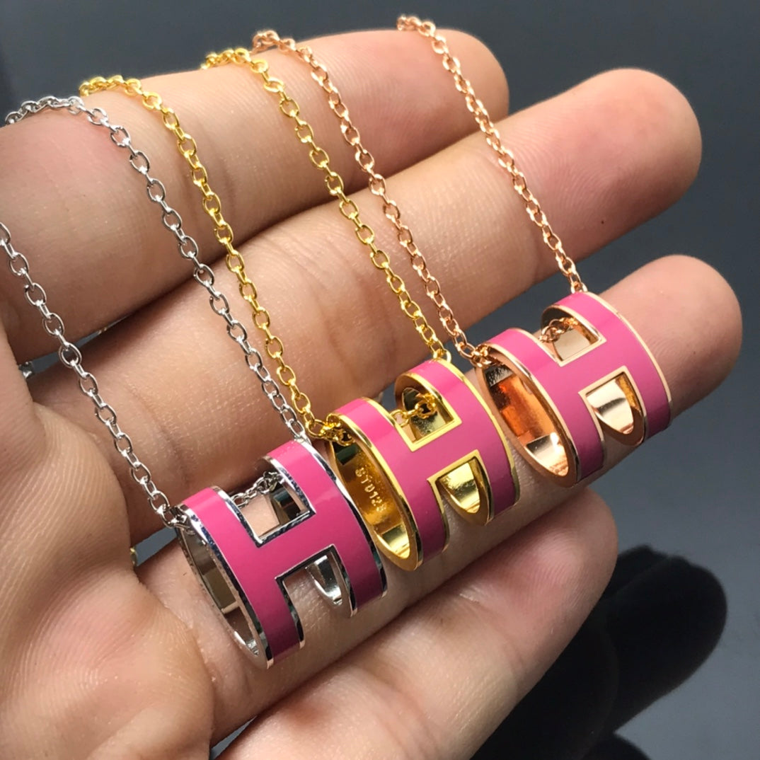 Mysitc H NECKLACE PINK