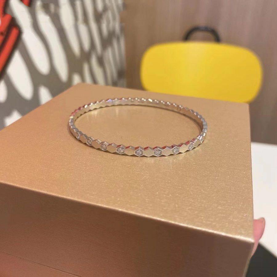 Mysitc BEE LOVE SILVER DIAMOND BRACELET