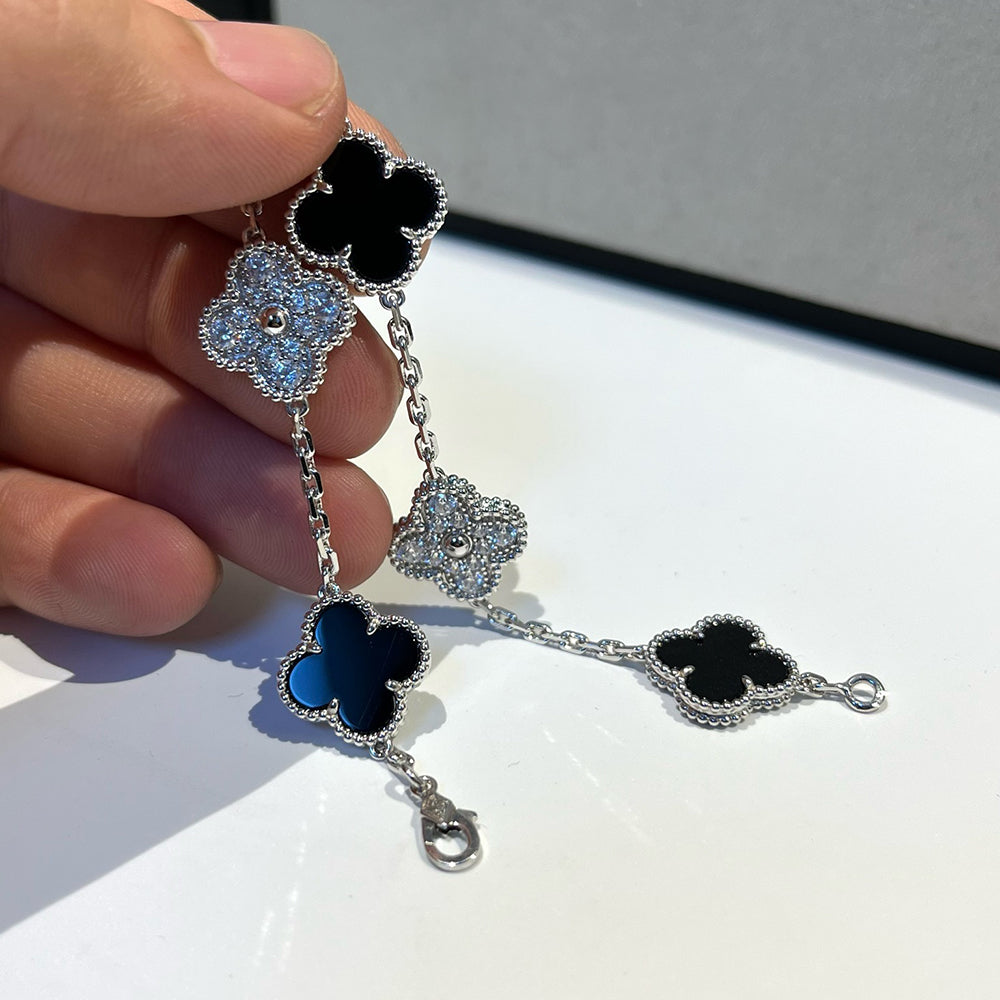 [Mysitc ]New CLOVER 5 MOTIF ONYXS BRACELET COLLECTION