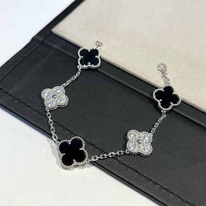 [Mysitc ]New CLOVER 5 MOTIF ONYXS BRACELET COLLECTION