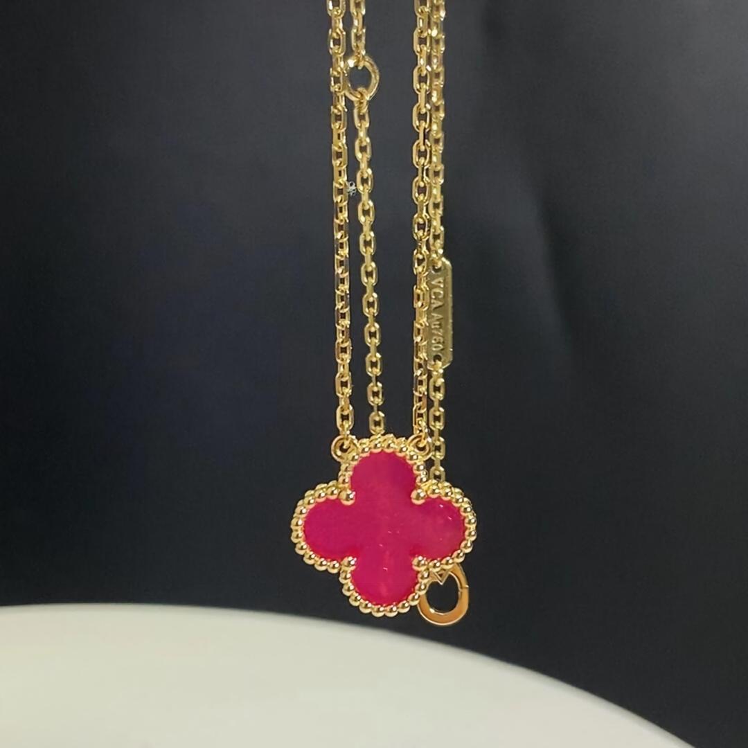 [Mystic] NEW CLOVER 15MM PINK ENAMEL NECKLACE