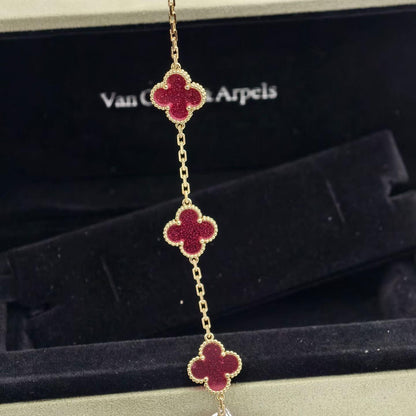[Mystic]NEW CLOVER 5 MOTIFS PINK ENAMEL BRACELET