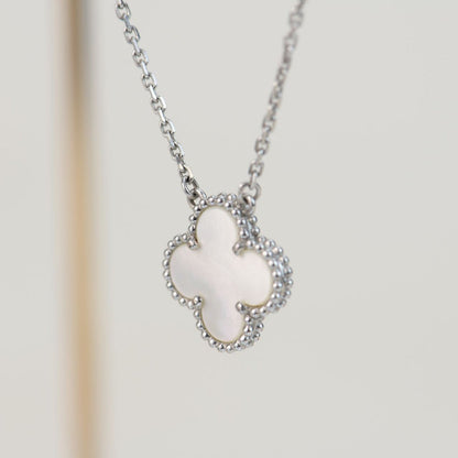Mysitc CLOVER  15MM WHITE MOTHER-OF-PEARL SILVER