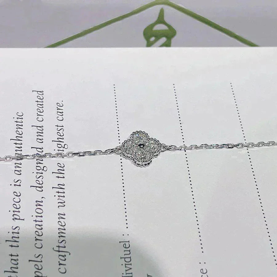 Mysitc CLOVER  SINGLE FLOWER BRACELET SILVER