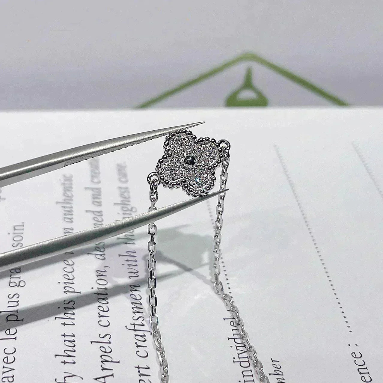 Mysitc CLOVER  SINGLE FLOWER BRACELET SILVER