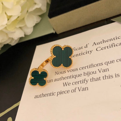 Mysitc CLOVER BETWEEN THE FINGER RING
