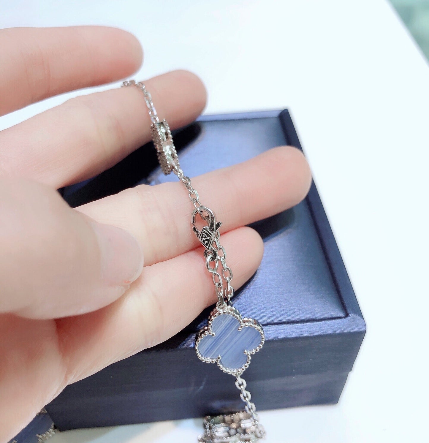 Mysitc CLOVER 10 MOTIFS CHALCEDONY DIAMONDS SILVER NECKLACE