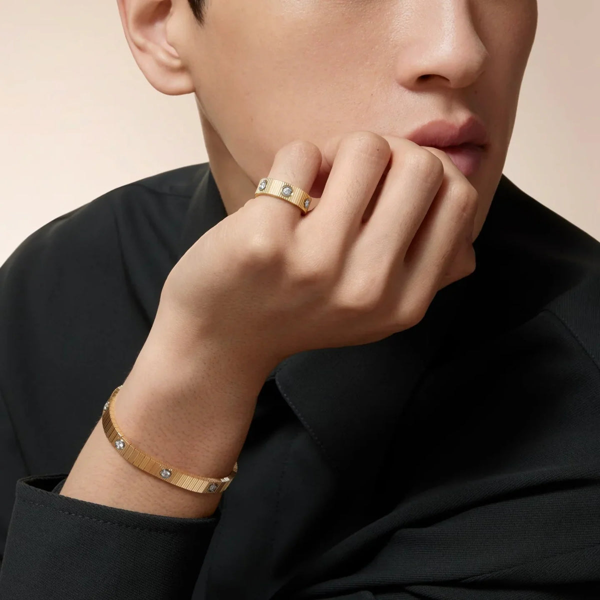 Mystic NEW MODEL LOVE 6.5 MM RING ，6 DIAMONDS